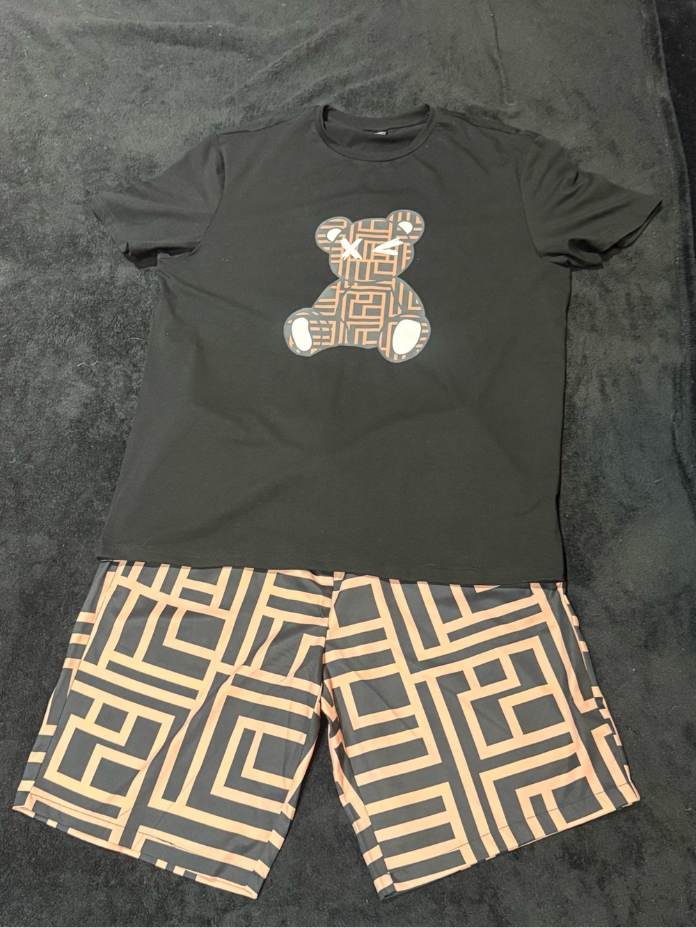 Men's Geometric Bear Print 2-Piece T-Shirt and Shorts Set